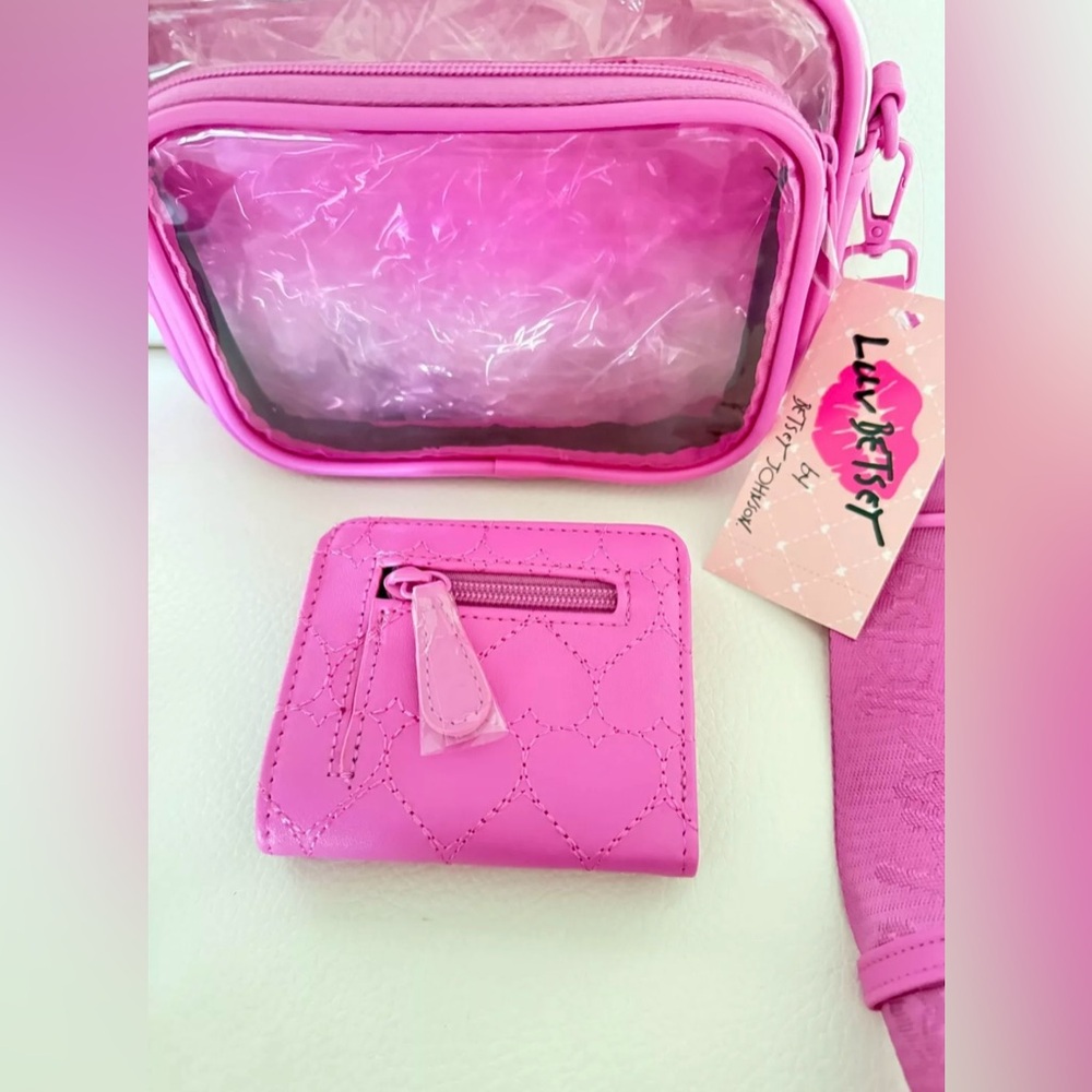 Betsey Johnson Luv Betsey NWT Sweet Hot Pink Ombré Concert Crossbody Bag (P084) - Picture 4 of 7